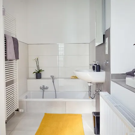 아파트 Dom-apartment